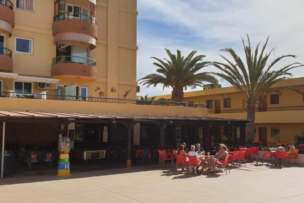 Superbe Appartement A Las Americas Torres Del Sol أرونا المظهر الخارجي الصورة