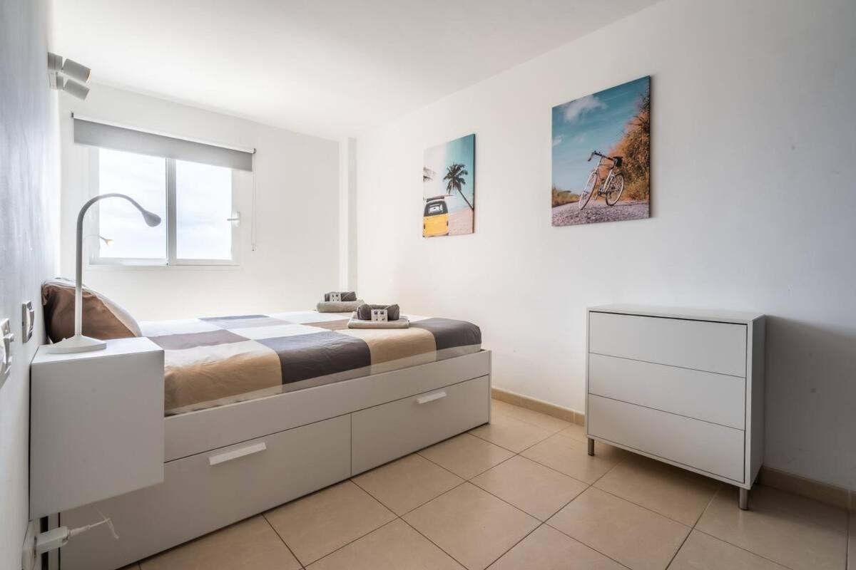 Superbe Appartement A Las Americas Torres Del Sol أرونا المظهر الخارجي الصورة